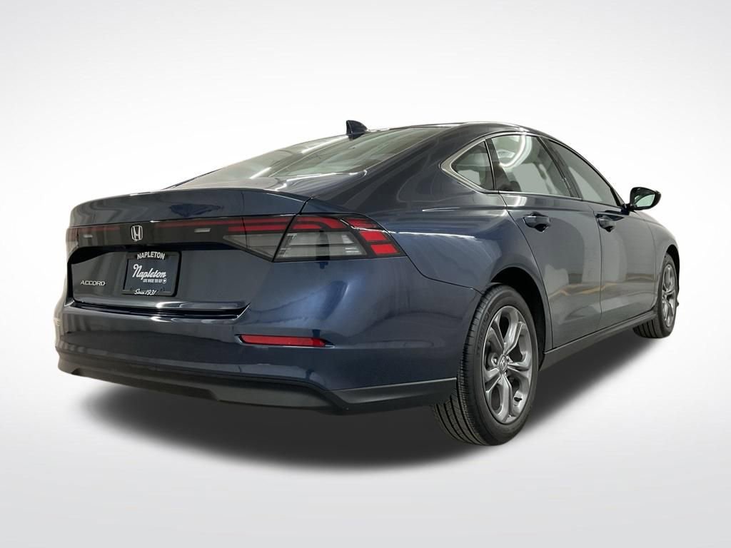 Used 2024 Honda Accord EX image 3