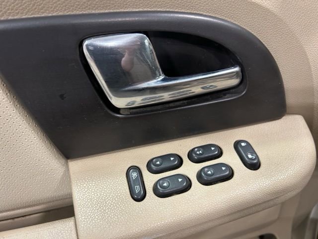 Used 2006 Ford Expedition XLT AWD/4WD image 13