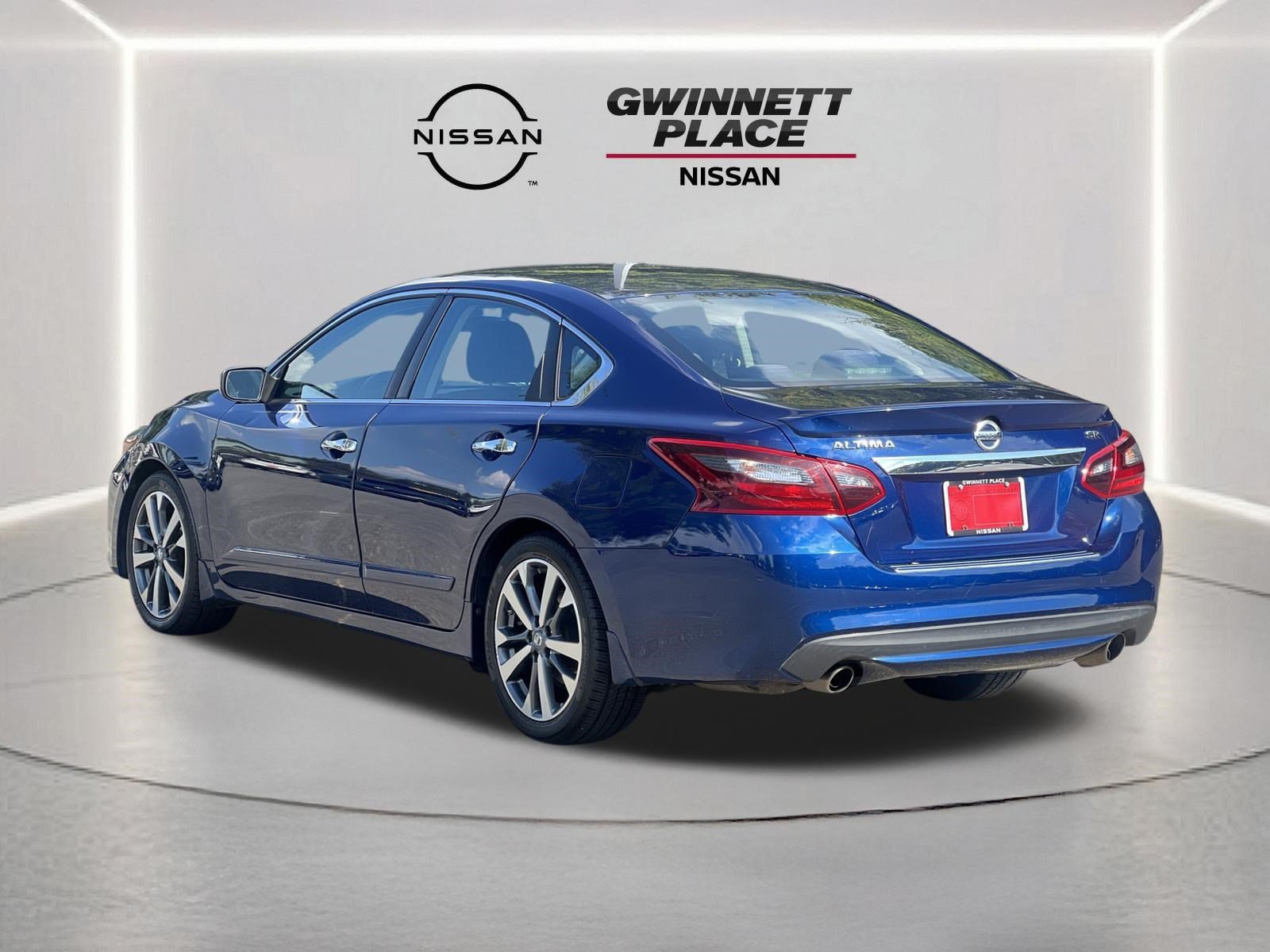 Used 2017 Nissan Altima 2.5 SR FWD image 22