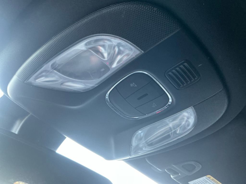 Used 2024 Jeep Compass Limited image 25