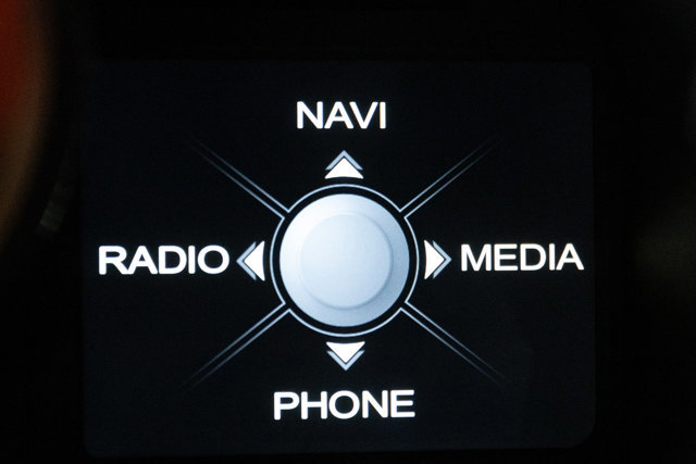 Used 2014 Ferrari F12 Berlinetta image 87