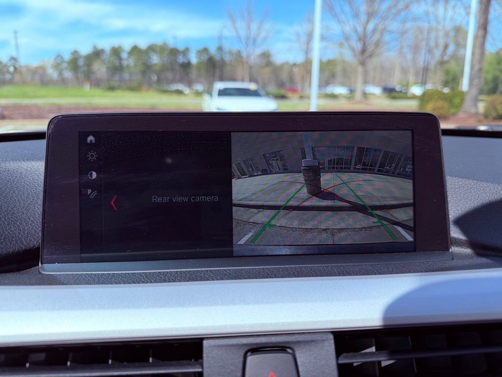 Used 2018 BMW 320i 320i NAV/SUNROOF/BLINDSPOT/1 O w/ Convenience Package image 24