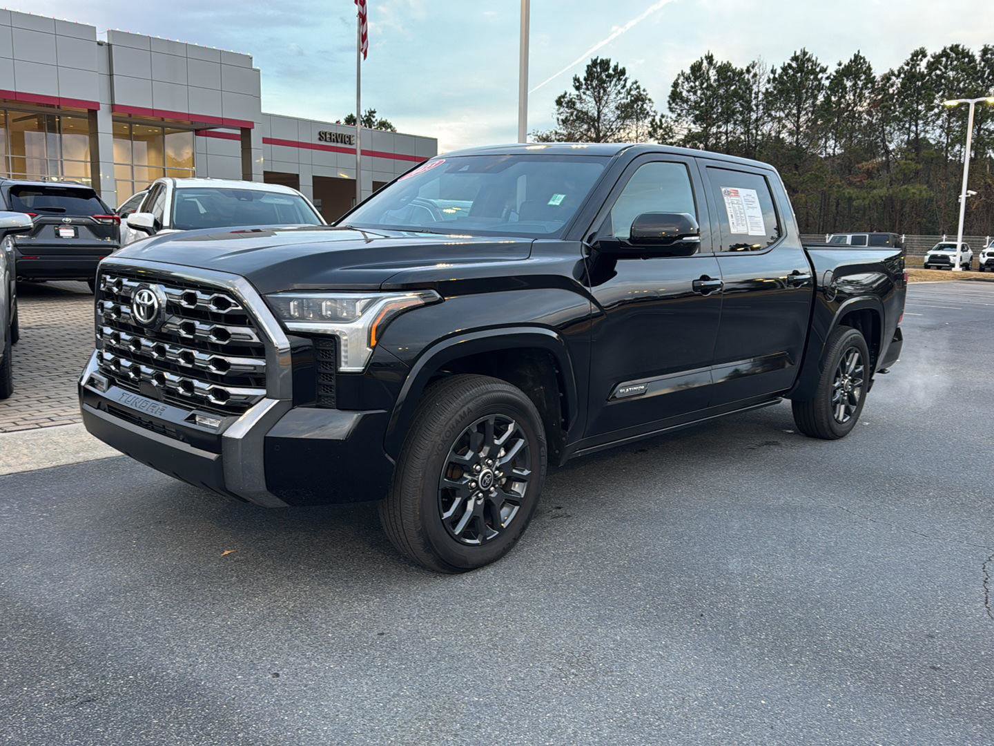 Used 2023 Toyota Tundra Platinum image 2