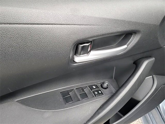 Certified 2021 Toyota Corolla LE image 11
