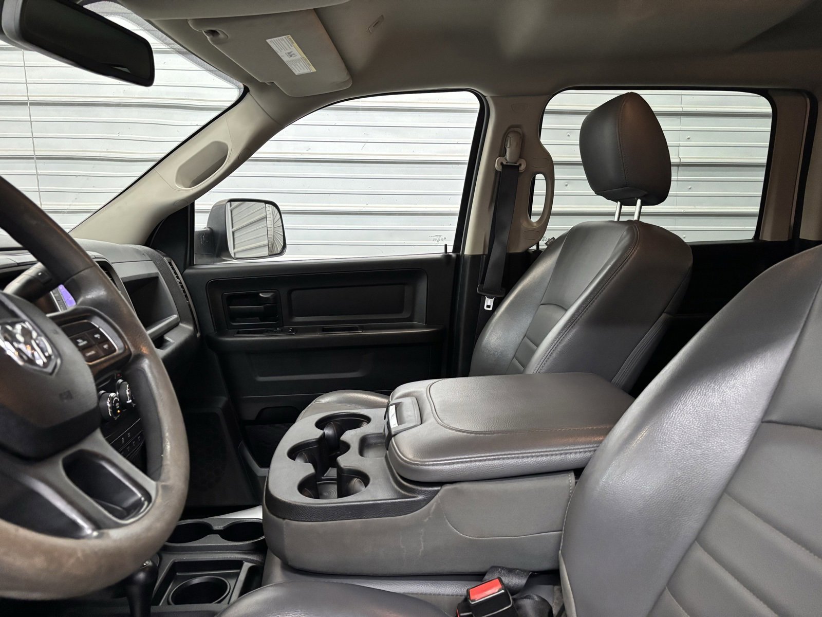Used 2018 RAM 3500 Tradesman w/ Snow Chief Group image 19
