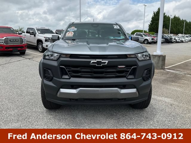 Certified 2025 Chevrolet Colorado Trail Boss AWD/4WD image 2
