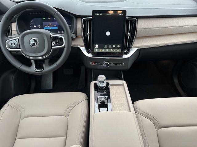 New 2026 Volvo XC90 T8 Plus w/ Protection Package image 11