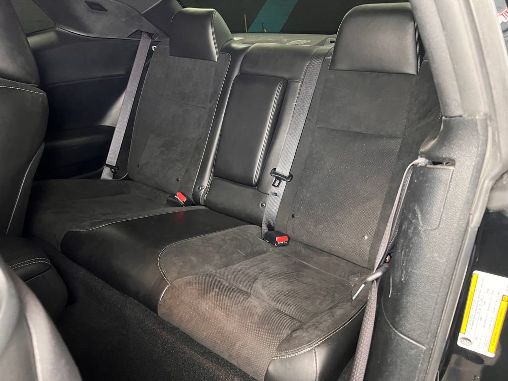 Used 2022 Dodge Challenger R/T Scat Pack RWD image 24