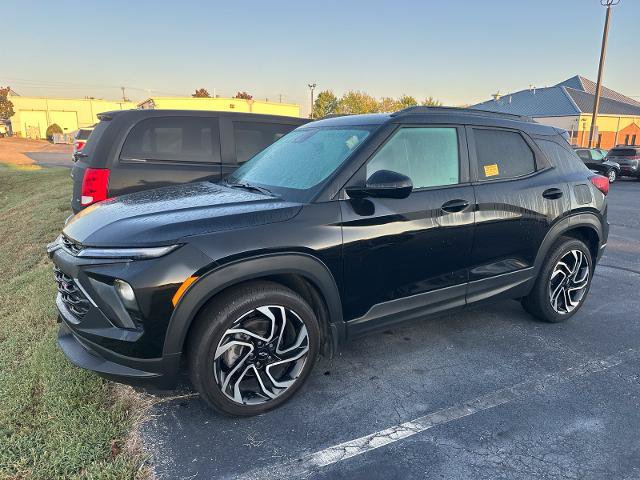 Used 2025 Chevrolet TrailBlazer RS w/ Driver Confidence Package