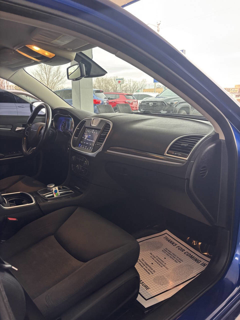 Used 2019 Chrysler 300 Touring image 13