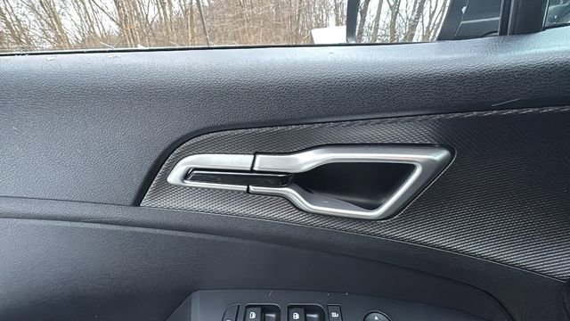 Used 2024 Kia Sportage LX image 10