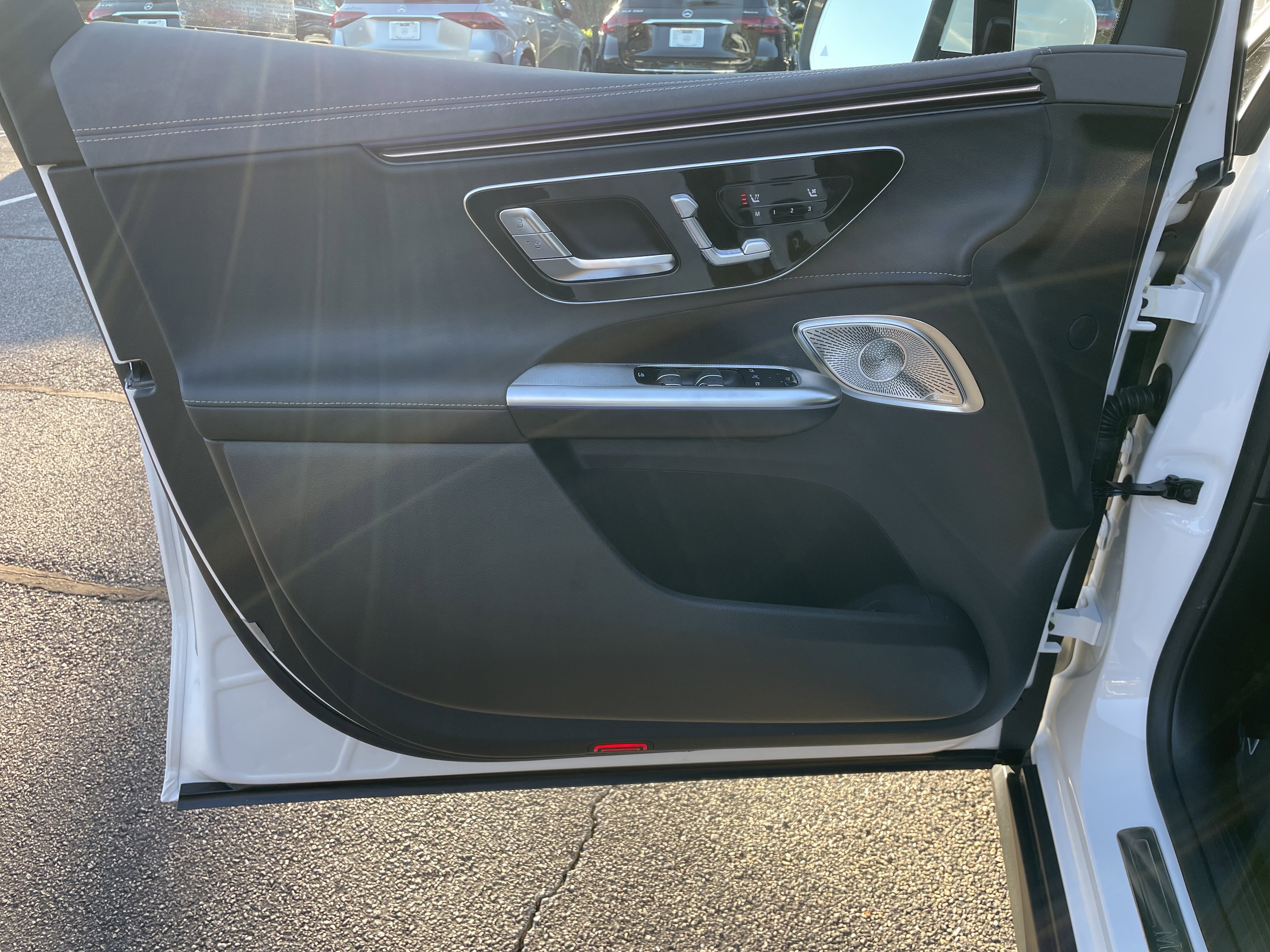New 2026 Mercedes-Benz EQE 320 4MATIC SUV image 15