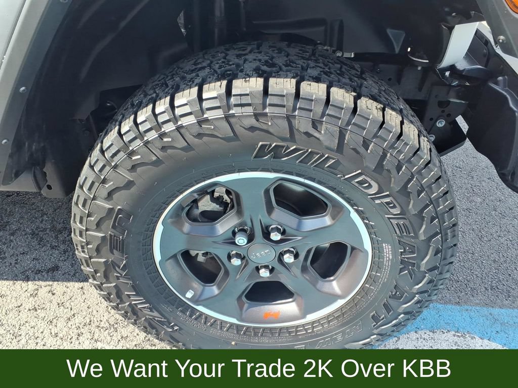 Used 2023 Jeep Gladiator Rubicon w/ Cold Weather Group AWD/4WD image 21