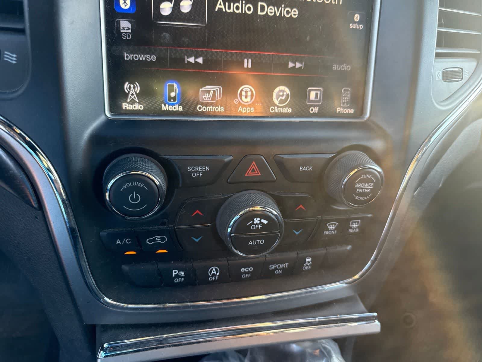 Used 2017 Jeep Grand Cherokee Altitude AWD/4WD image 27