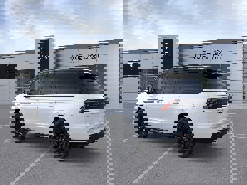 New 2026 Lincoln Navigator Black Label image 4