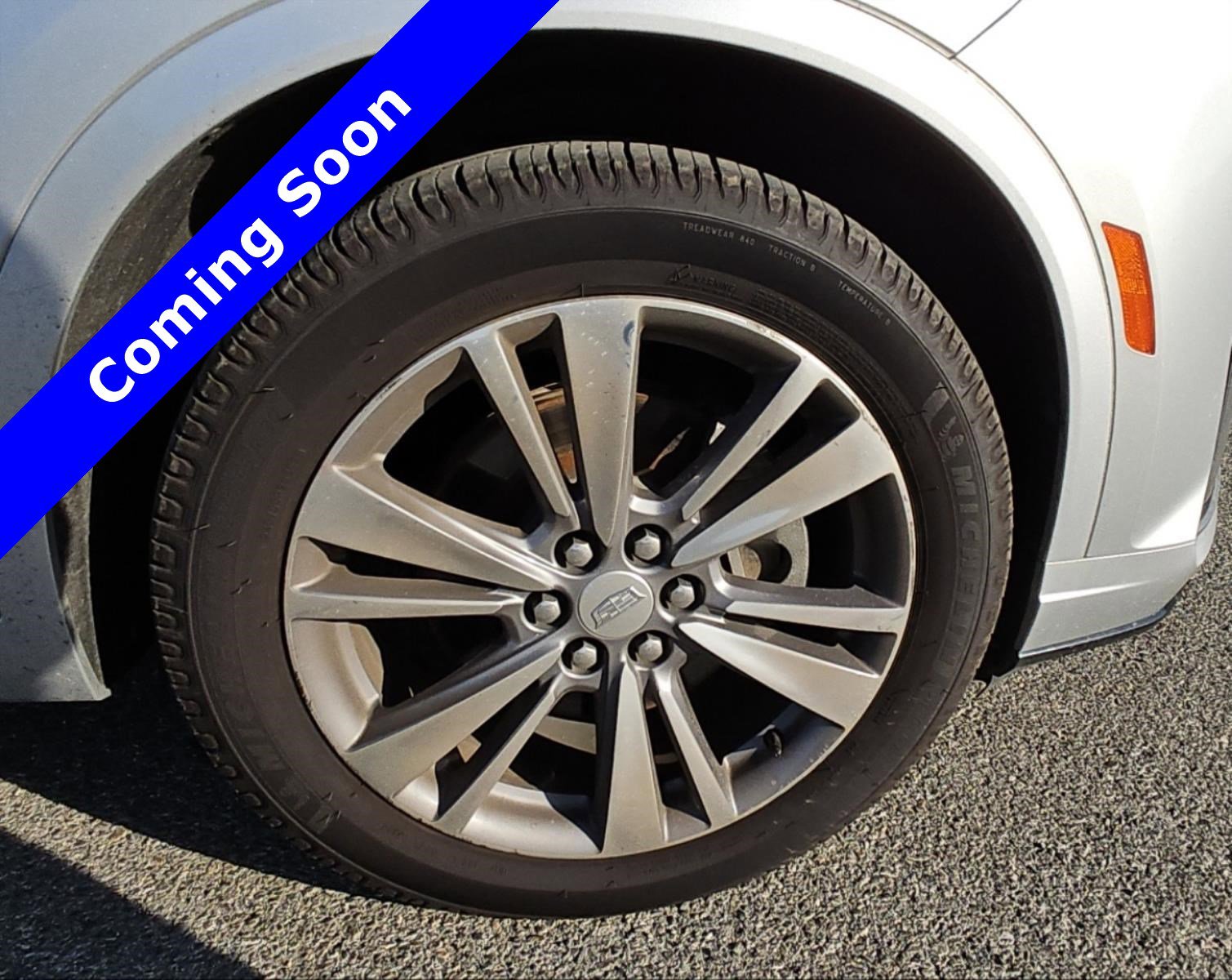 Used 2020 Cadillac XT6 Premium Luxury FWD image 9