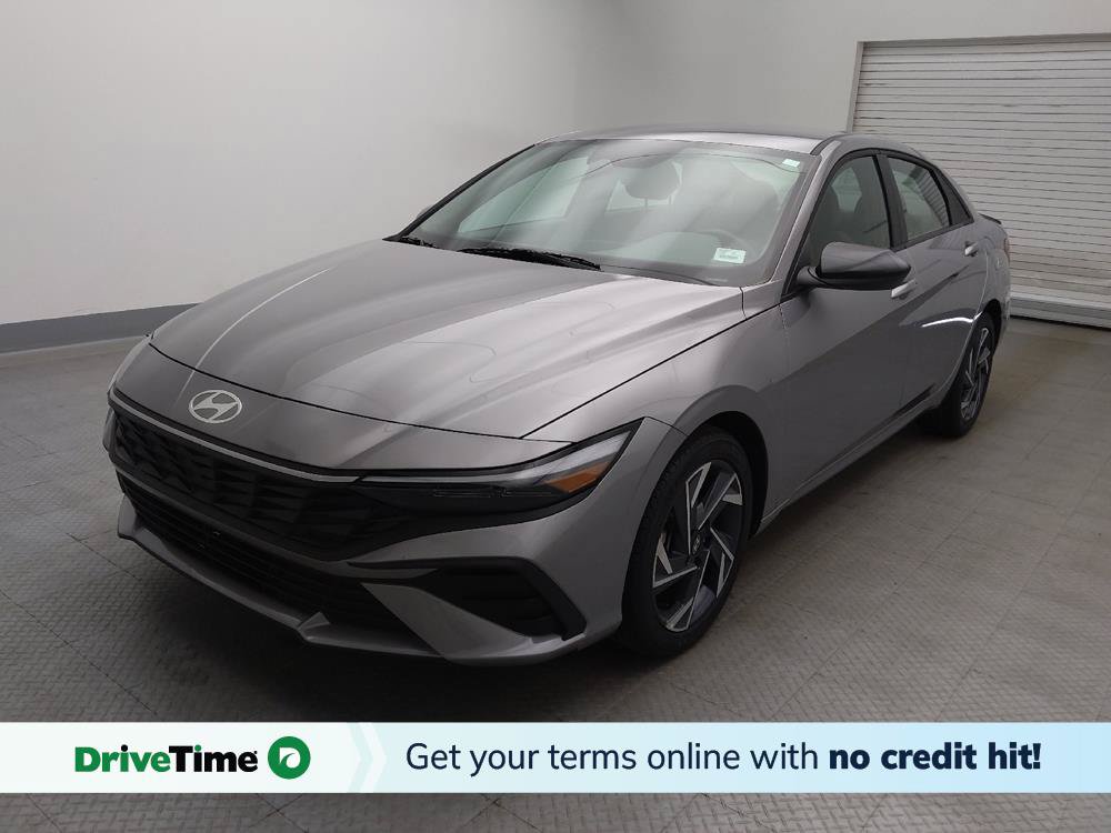 Used 2025 Hyundai Elantra Sport w/ Cargo Package FWD image 1