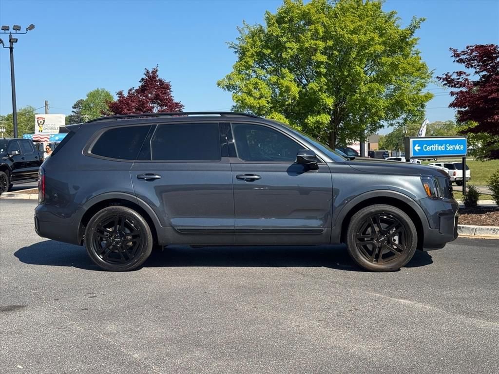 Used 2024 Kia Telluride SX X-Line AWD/4WD image 2