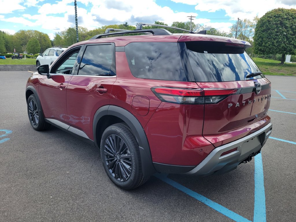 New 2026 Nissan Pathfinder SL w/ SL Premium Package AWD/4WD image 8
