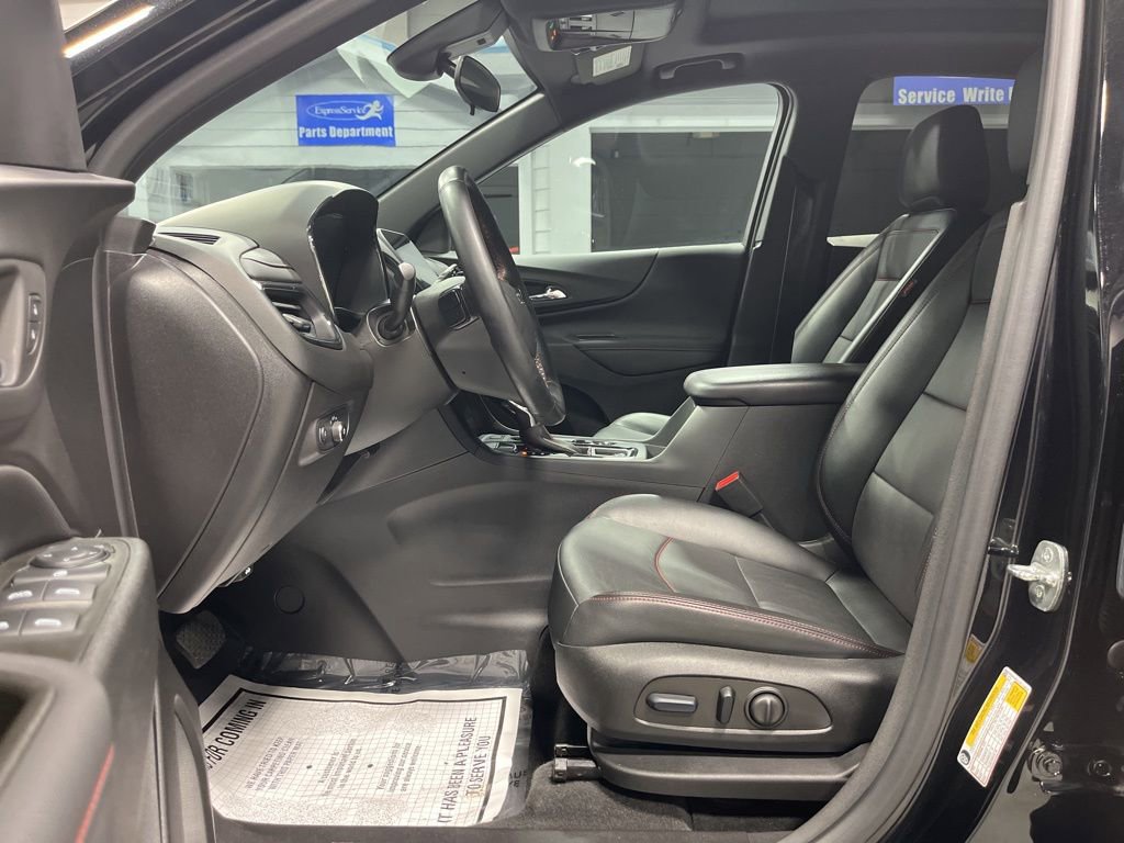 Used 2024 Chevrolet Equinox RS w/ RS Leather Package image 15