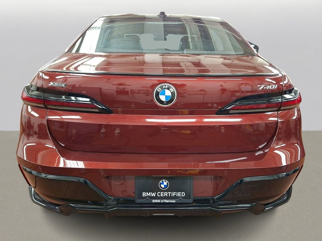 Certified 2024 BMW 740i xDrive w/ Executive Package AWD/4WD image 5