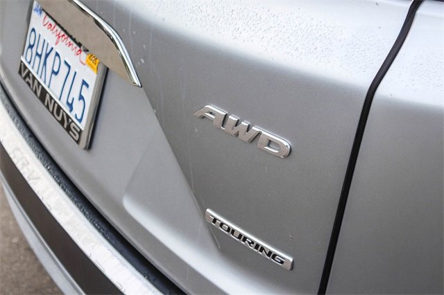 Used 2018 Honda CR-V Touring image 12