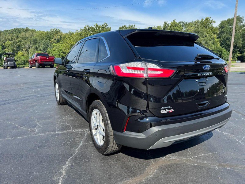 Used 2024 Ford Edge SEL w/ Convenience Package AWD/4WD image 6