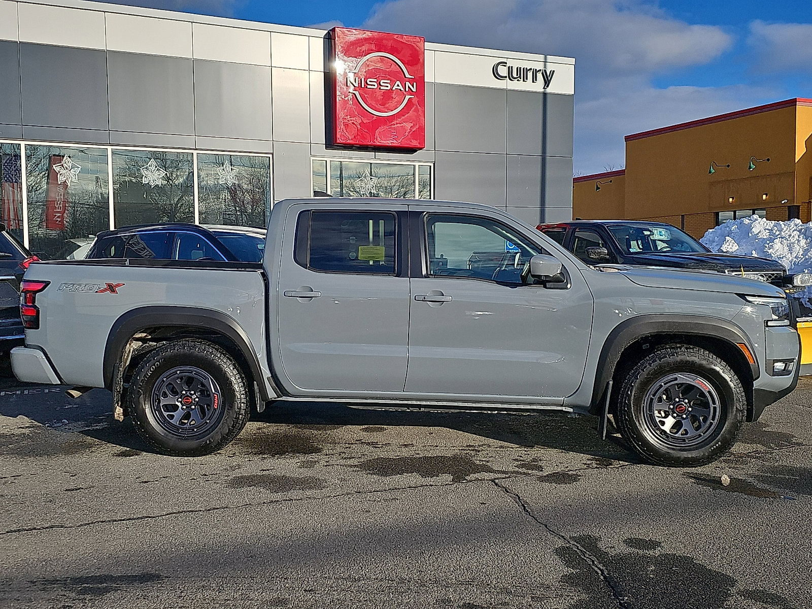 Certified 2025 Nissan Frontier Pro-X w/ Pro Convenience Package image 7