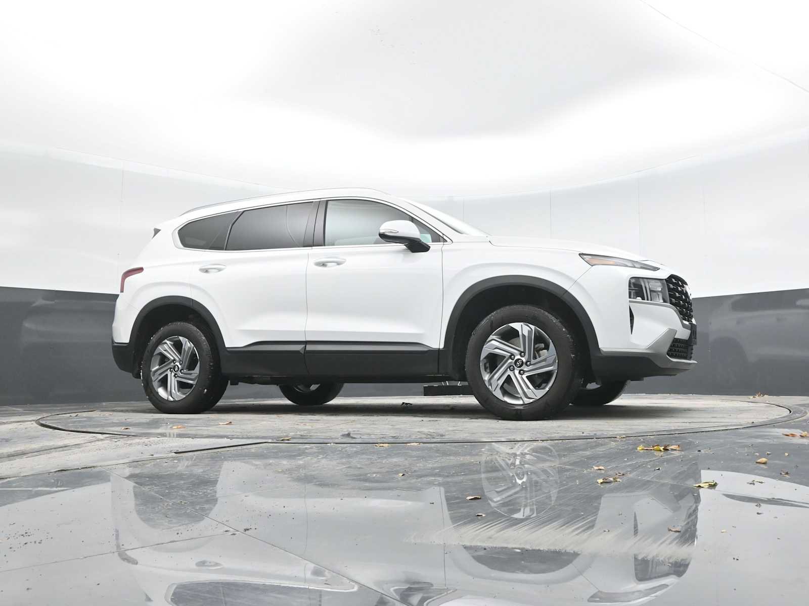 Used 2023 Hyundai Santa Fe SEL image 40