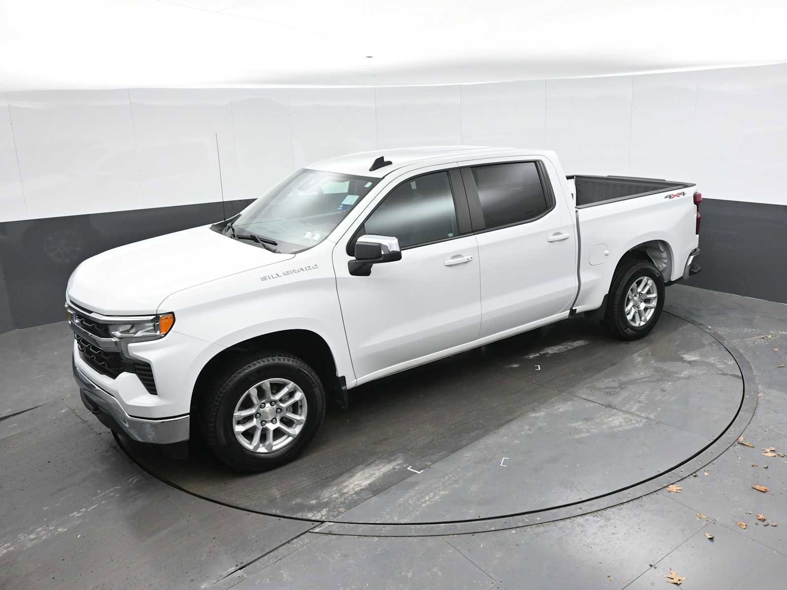 Used 2022 Chevrolet Silverado 1500 LT image 30