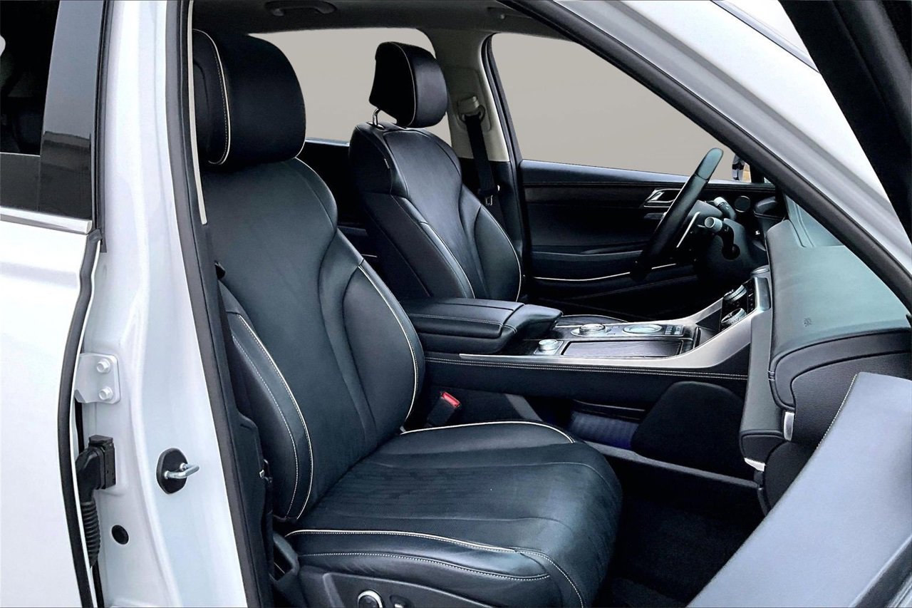 Used 2021 Genesis GV80 3.5T w/ Advanced Package 06 image 23