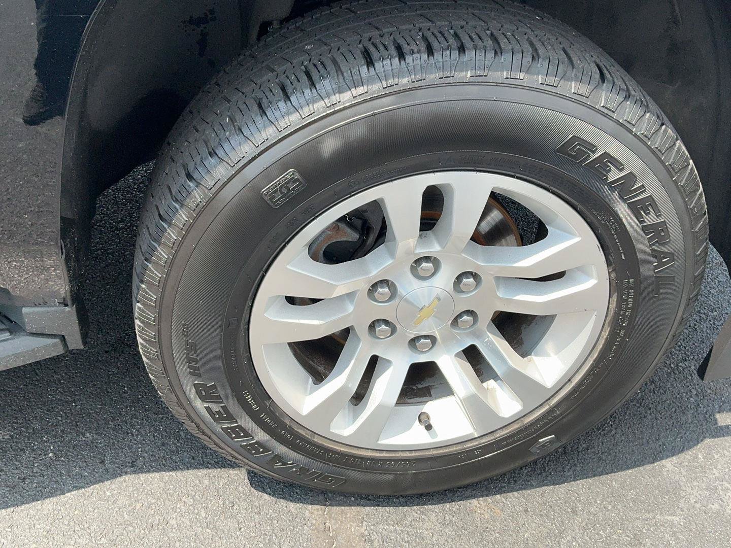 Used 2018 Chevrolet Tahoe LS AWD/4WD image 6