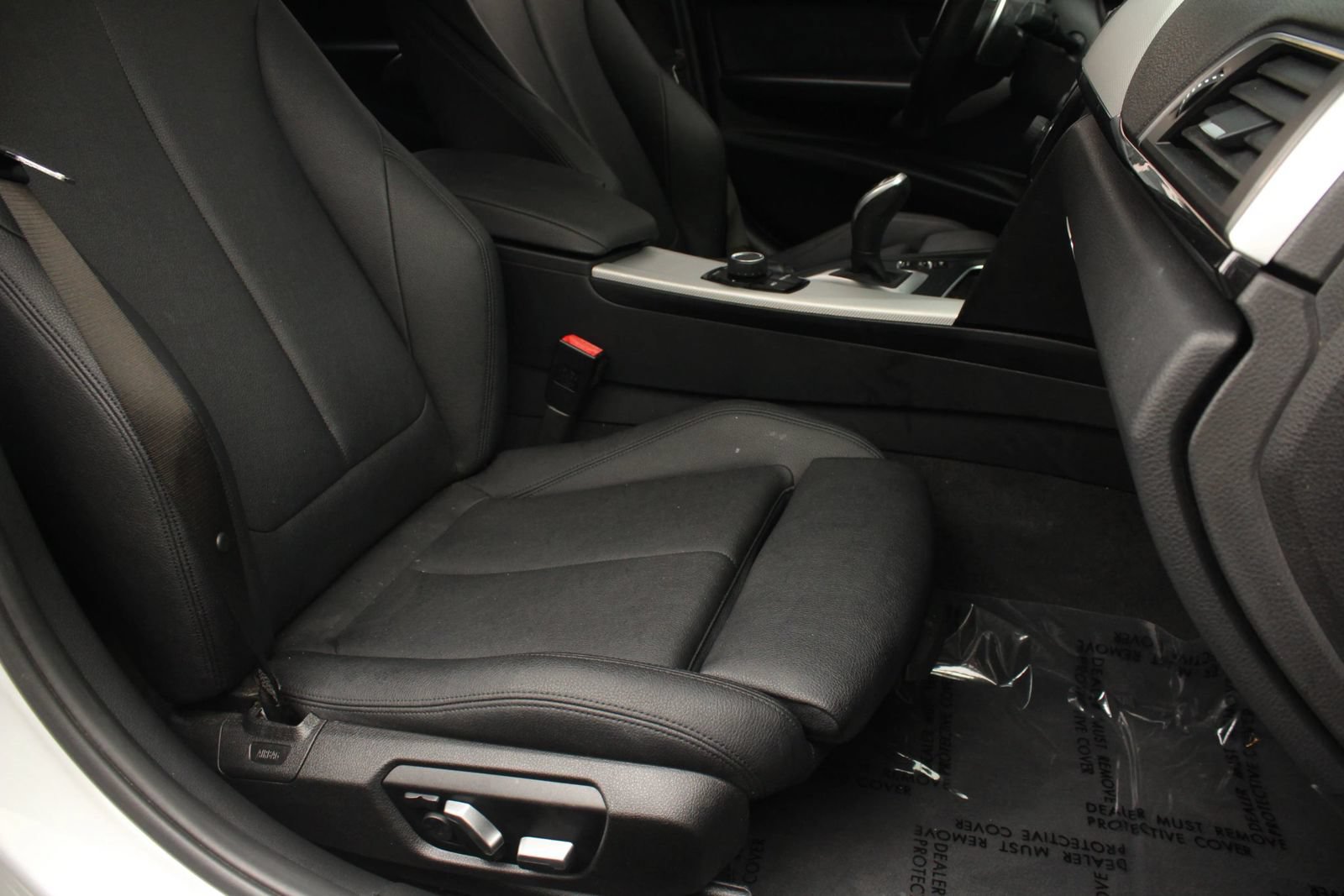 Used 2018 BMW 330i Sedan RWD image 27
