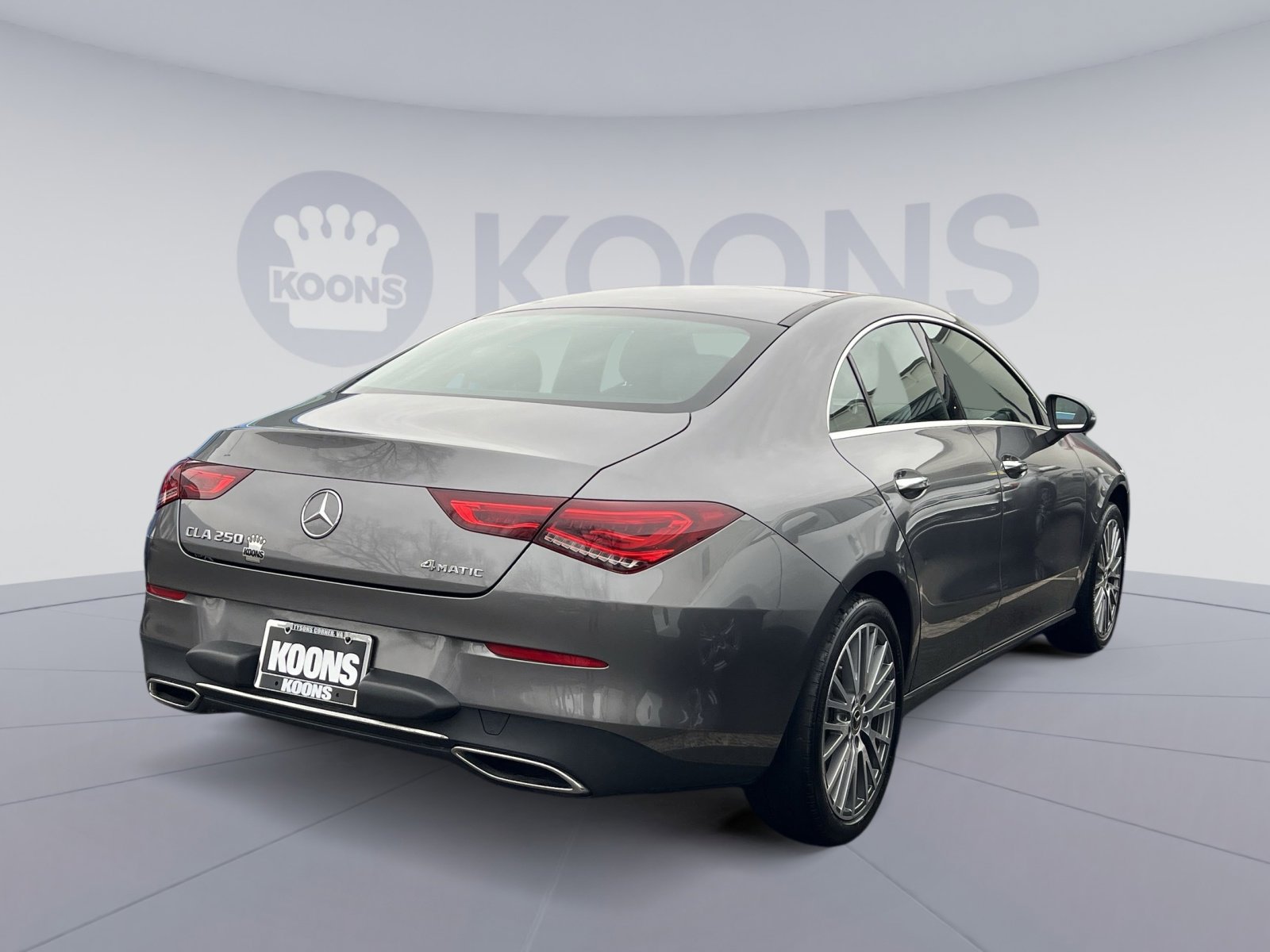 Used 2023 Mercedes-Benz CLA 250 4MATIC image 5