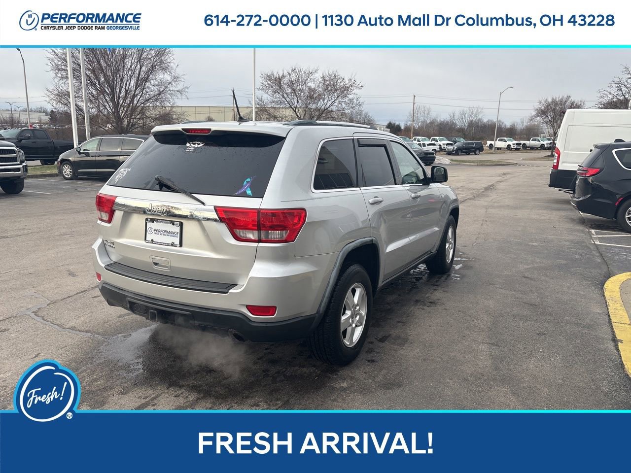 Used 2012 Jeep Grand Cherokee Laredo w/ Laredo E Group image 4