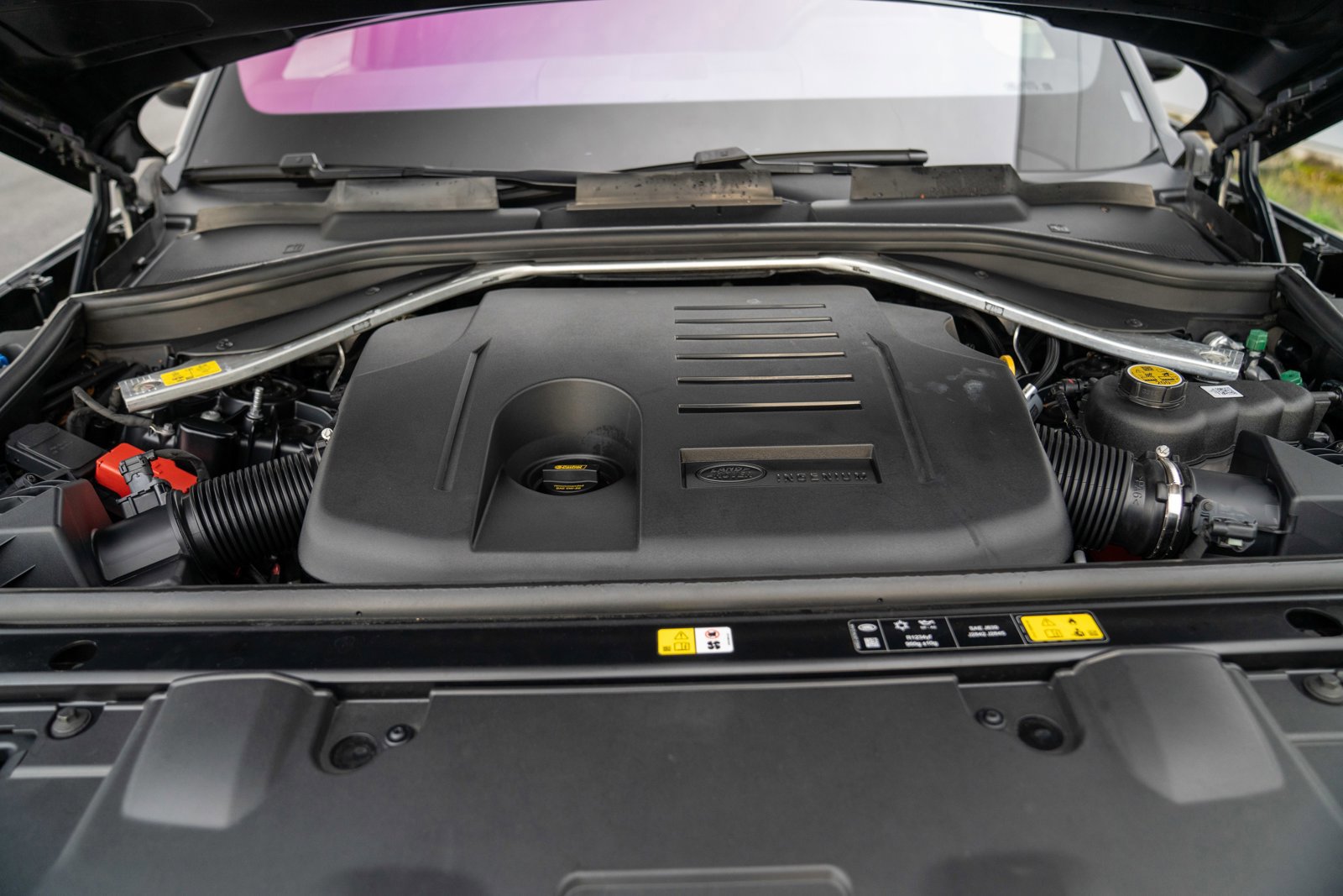 Used 2023 Land Rover Range Rover SE image 27