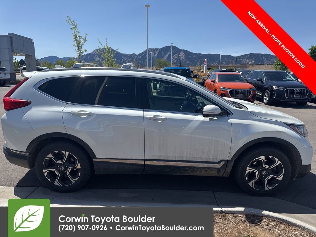 Used 2017 Honda CR-V Touring image 8