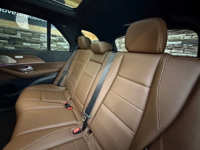 Used 2025 Mercedes-Benz GLE 450e 4MATIC image 36