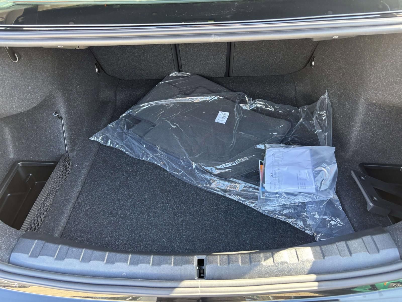 New 2026 BMW 330i xDrive Sedan w/ Premium Package image 9