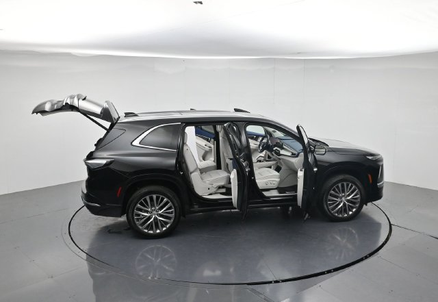 Used 2025 Buick Enclave Avenir w/ Trailering Package, 5000 lbs. FWD image 52