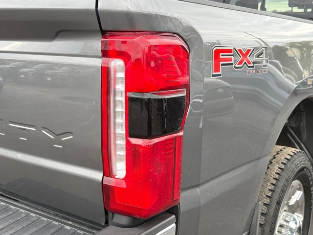 Certified 2025 Ford F250 Lariat w/ Chrome Package AWD/4WD image 25