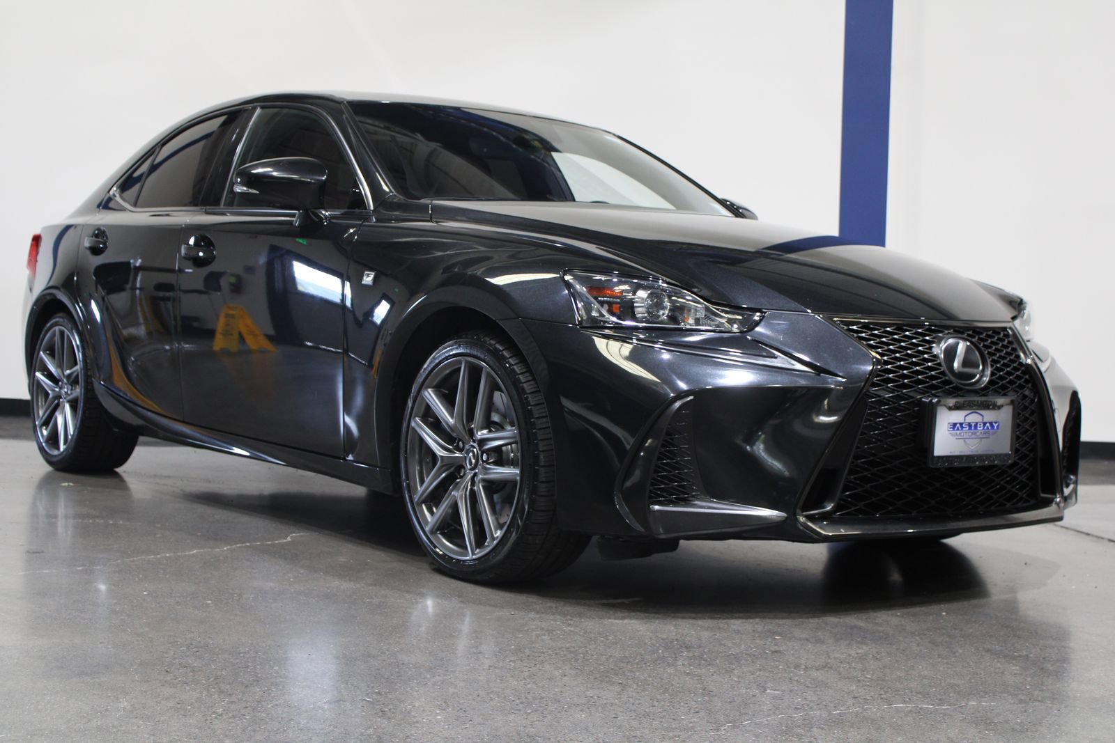 Used 2017 Lexus IS 350 F Sport w/ F Sport Package RWD image 3