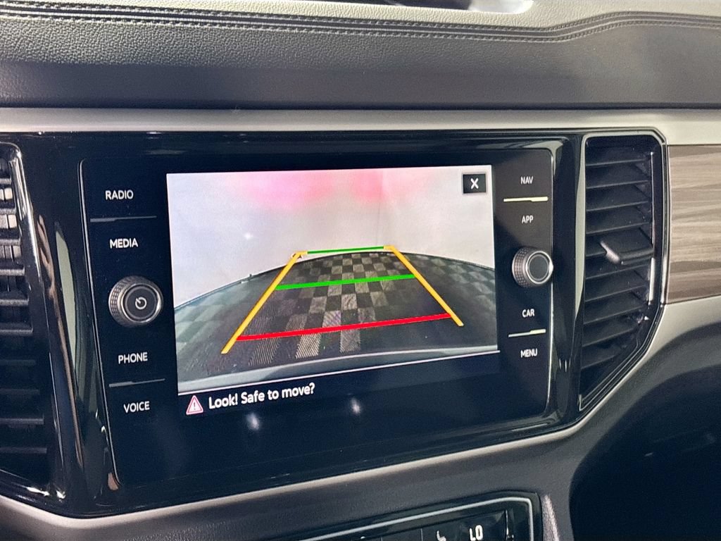 Certified 2023 Volkswagen Atlas SEL AWD/4WD image 19