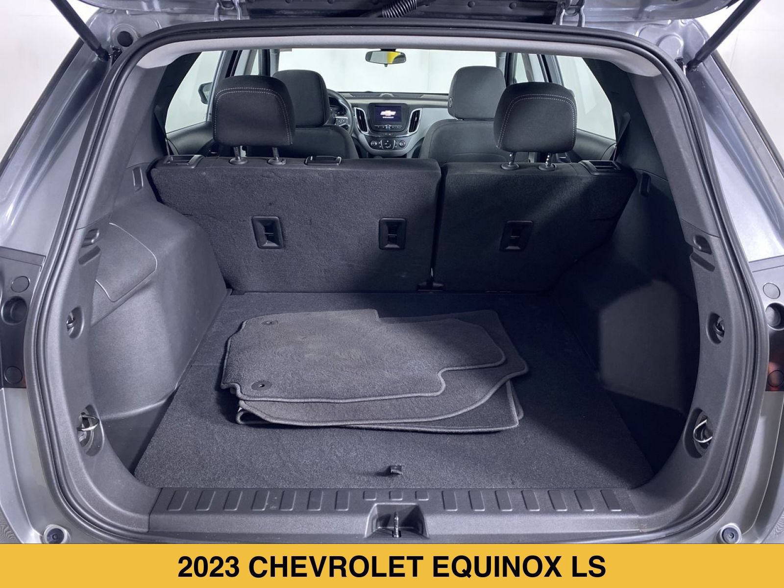 Certified 2023 Chevrolet Equinox LS w/ Driver Confidence II Package FWD image 13