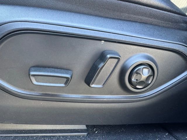 Used 2023 Jeep Grand Cherokee L Laredo image 18