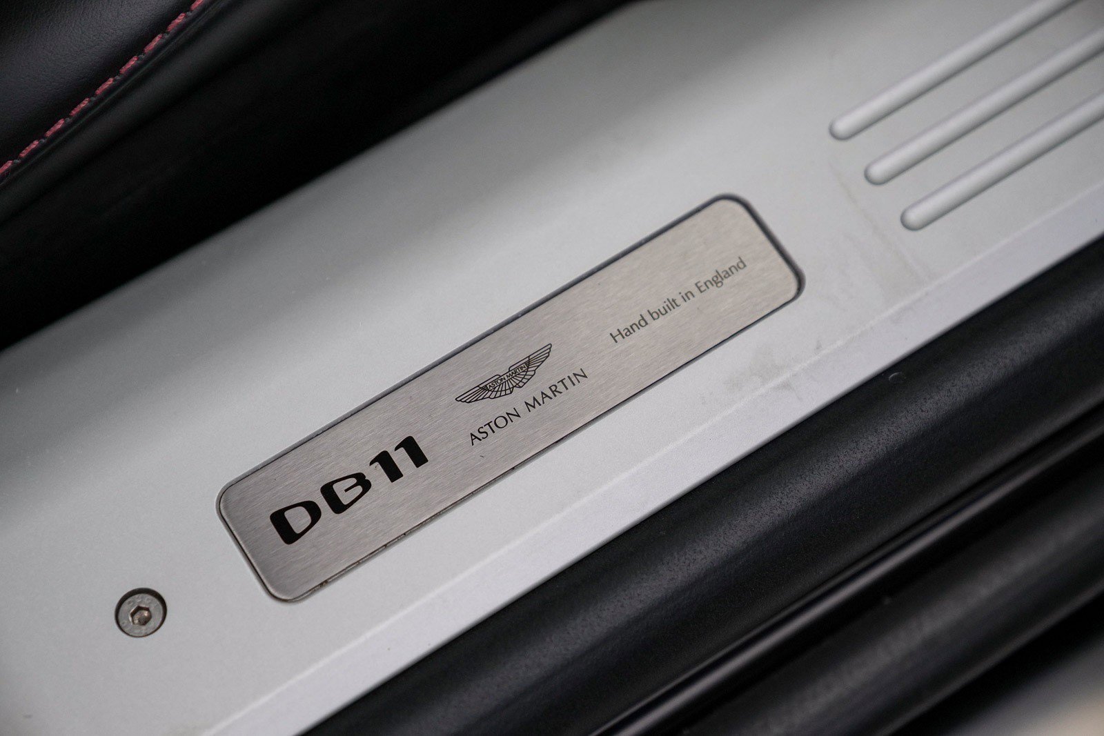 Used 2018 Aston Martin DB11 V12 image 22