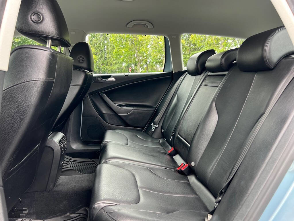 Used 2008 Volkswagen Passat 2.0T image 15