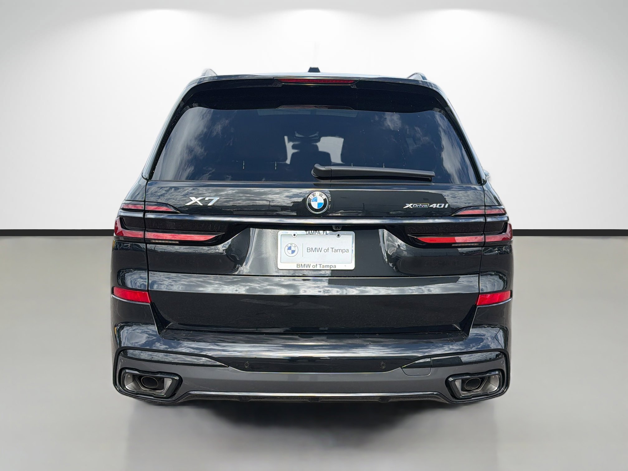 New 2026 BMW X7 xDrive40i w/ M Sport Package image 4
