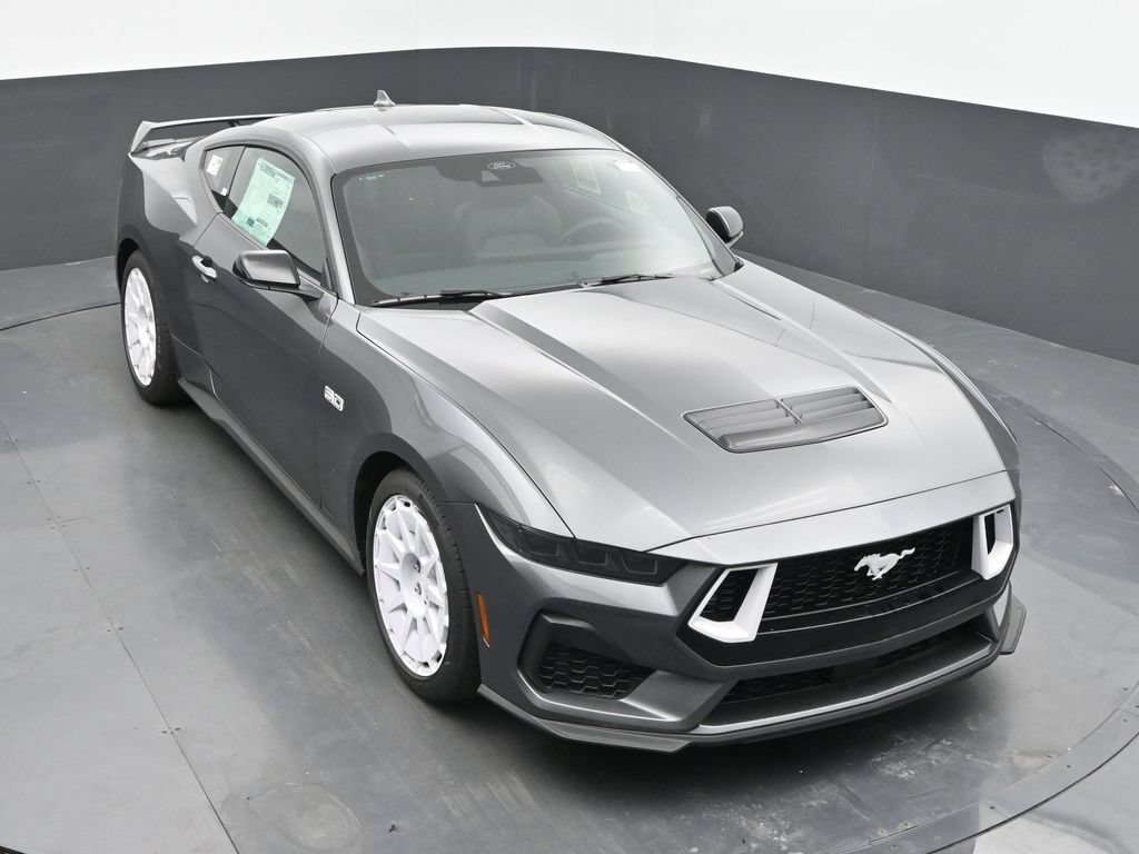New 2026 Ford Mustang GT Premium w/ GT Performance Package RWD image 38