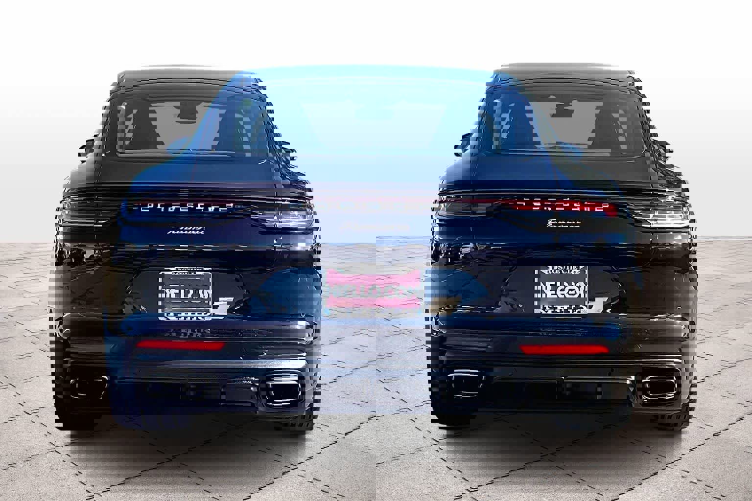 Used 2021 Porsche Panamera image 7